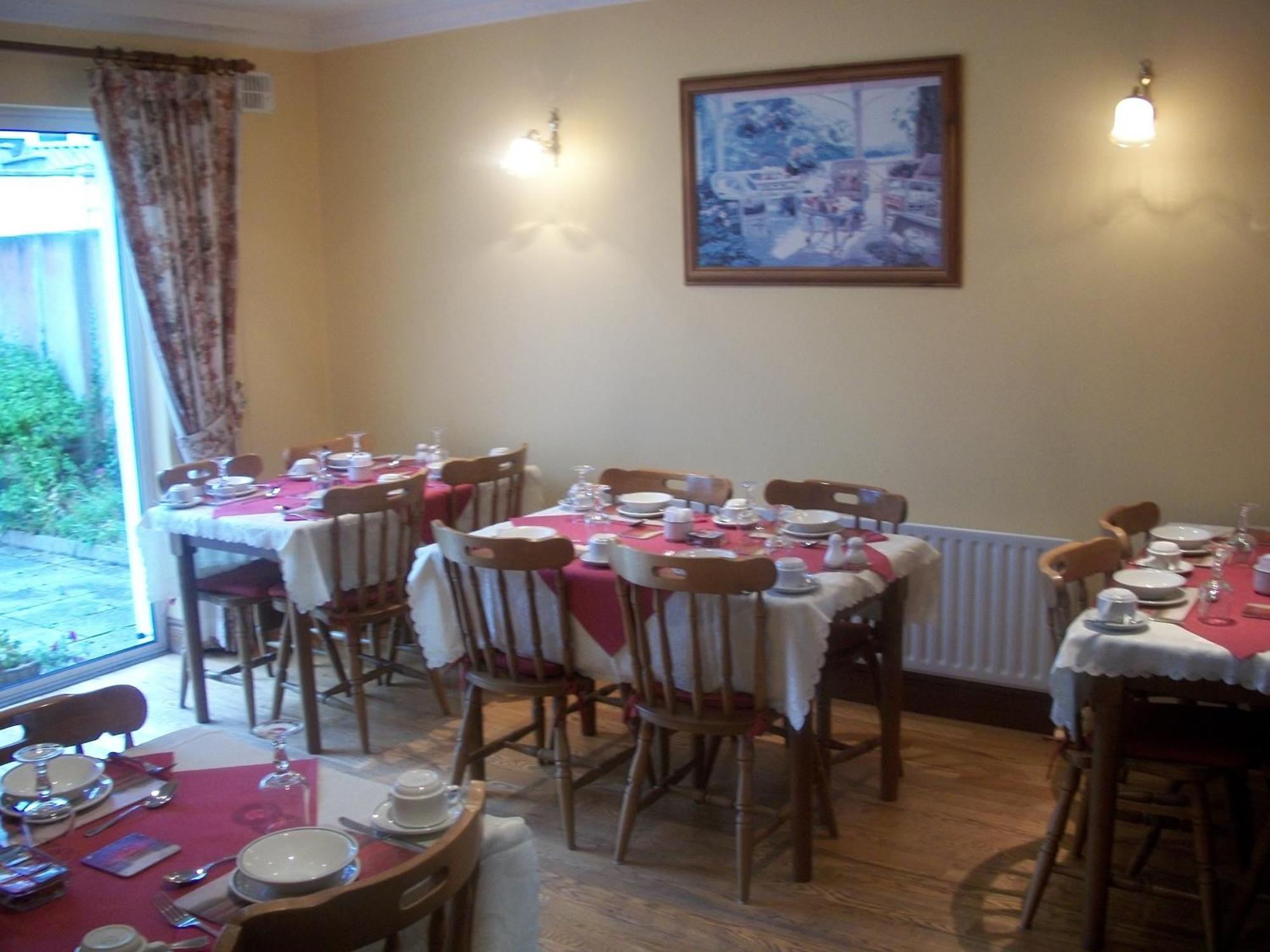 Seashore Lodge Guesthouse Galway Exterior foto