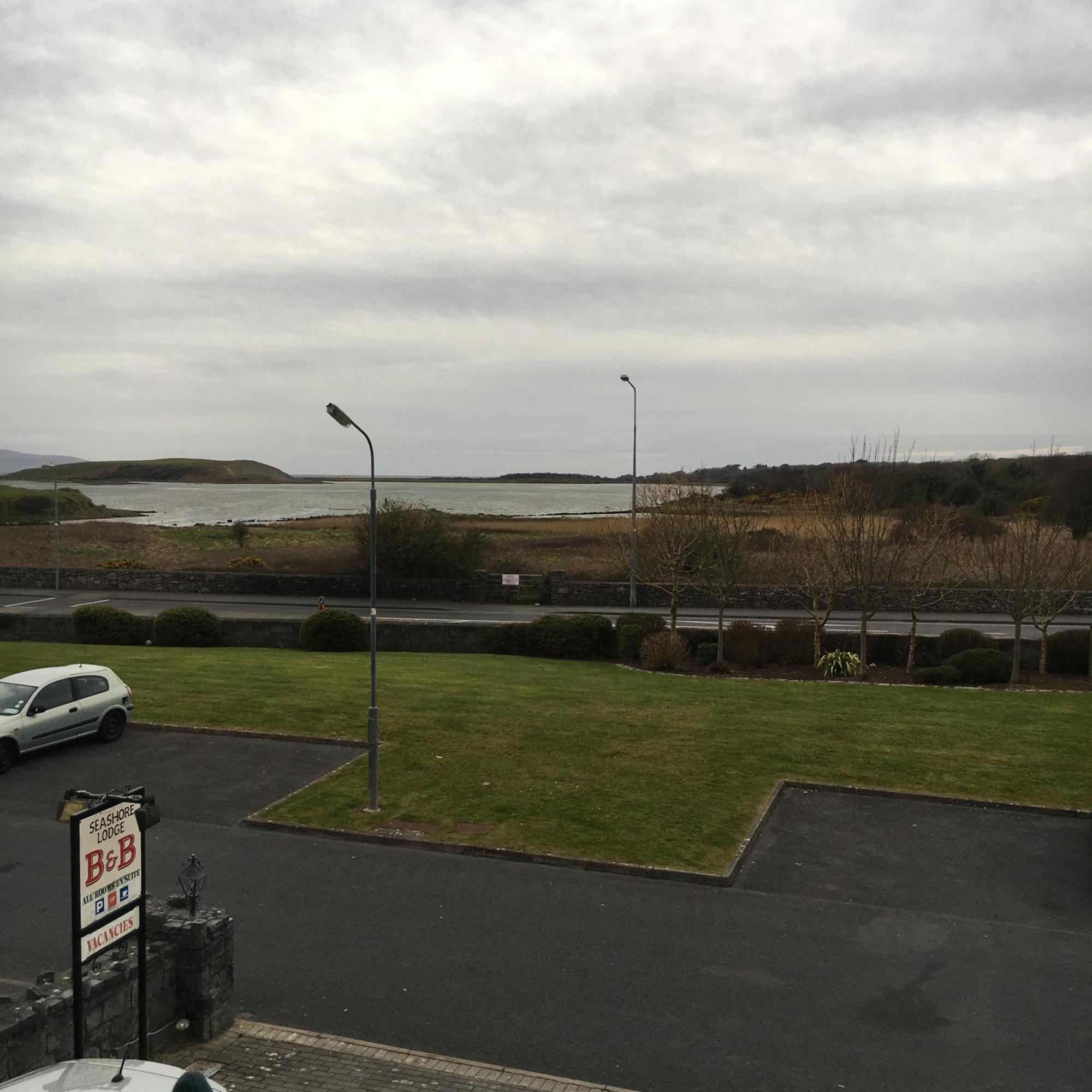 Seashore Lodge Guesthouse Galway Exterior foto
